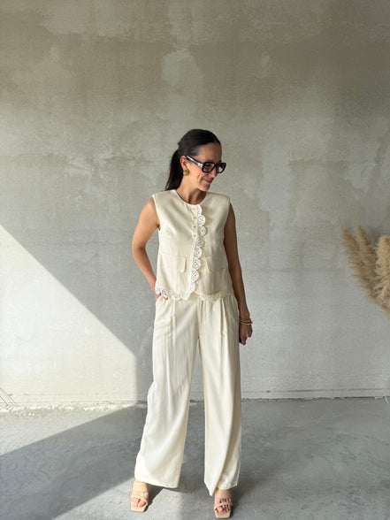 Louana Trousers | Beige