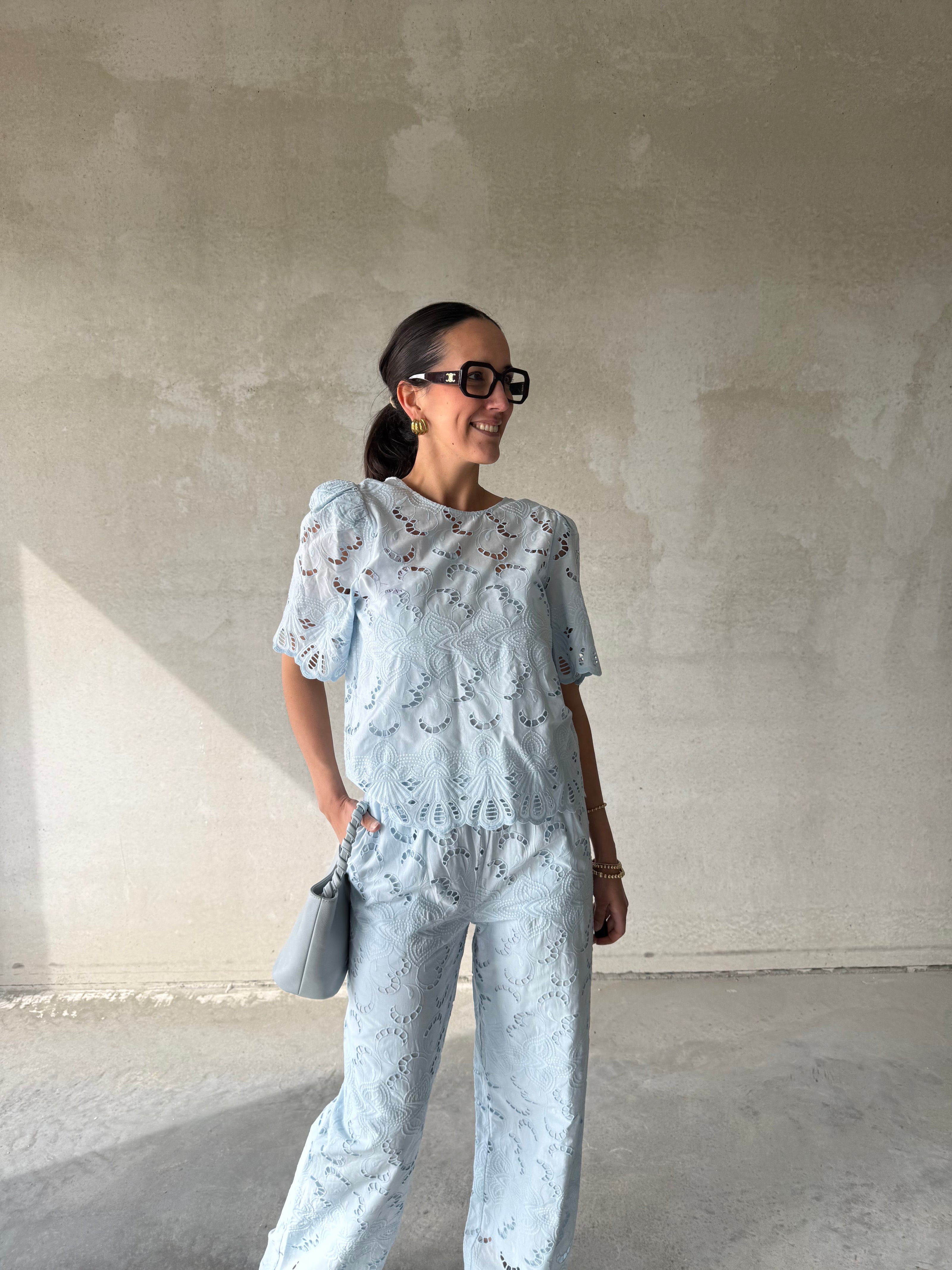 Meggan Blouse | Blue