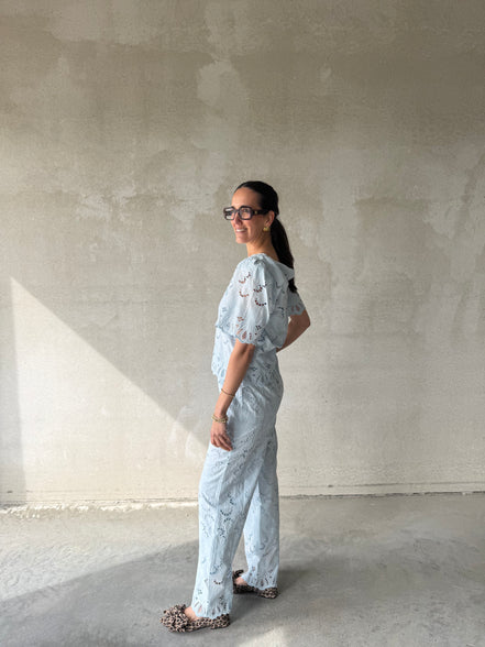 Meggan Blouse | Blue